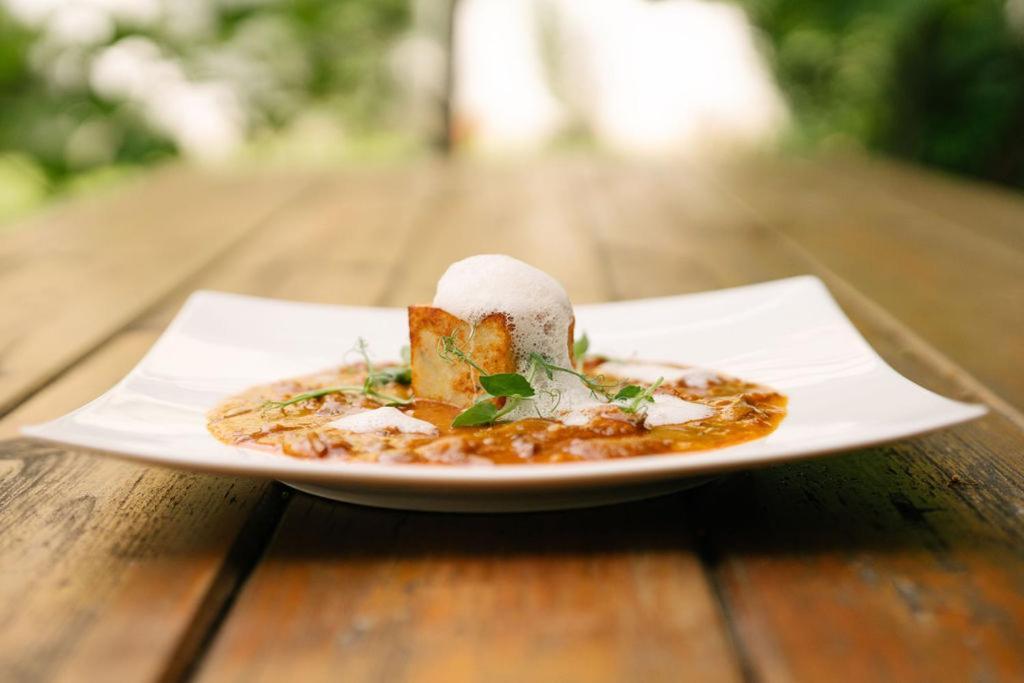 Hotel-Restaurant-Vinothek Felix Sommer Auersthal ภายนอก รูปภาพ
